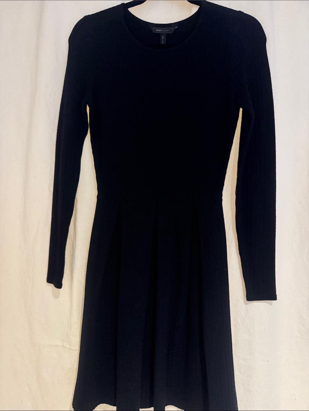 BCBGMAXAZRIA Black Long-Sleeve Knit Fit-and-Flare Dress